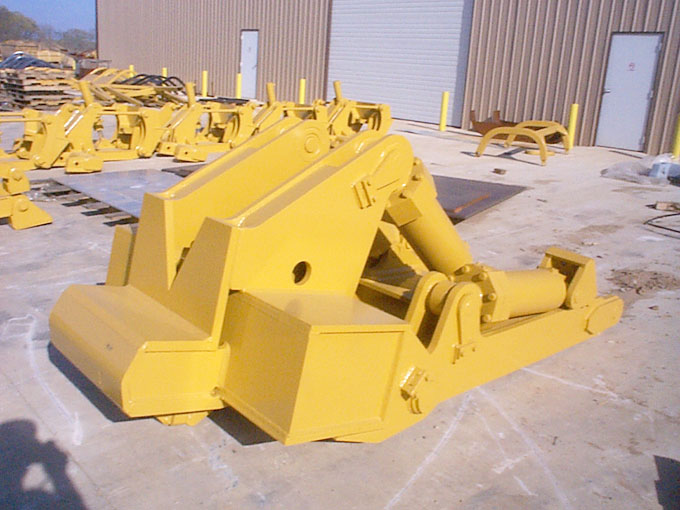 Some common mistakes customers do in purchasing the heavy construction equipment attachments