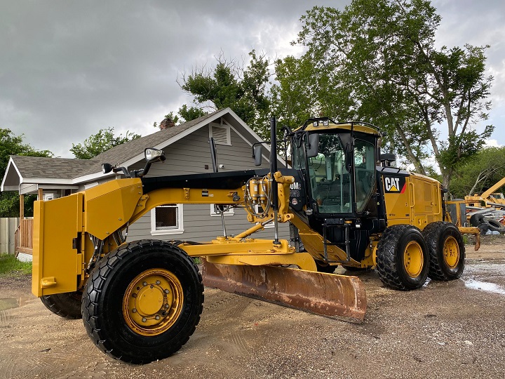 Caterpillar motor grader for sale