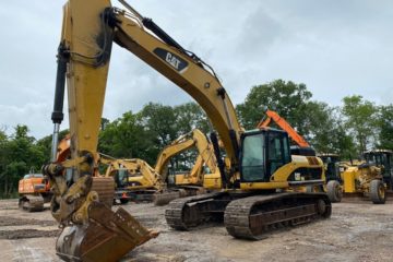 330DL Excavator maintenance tips