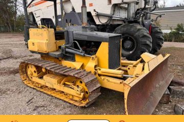 Used KOMATSU D21P-5 Dozer for Sale in HOUSTON, TEXAS
