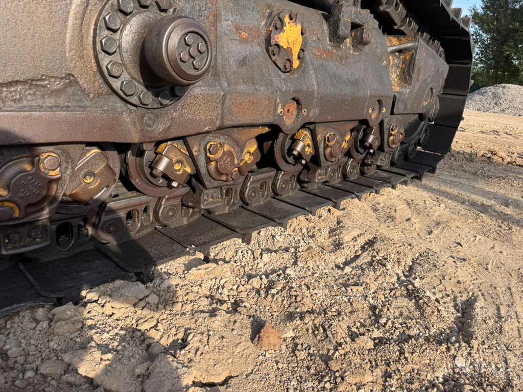 2005 Caterpillar D9T Bottom Track Rollers Assembly