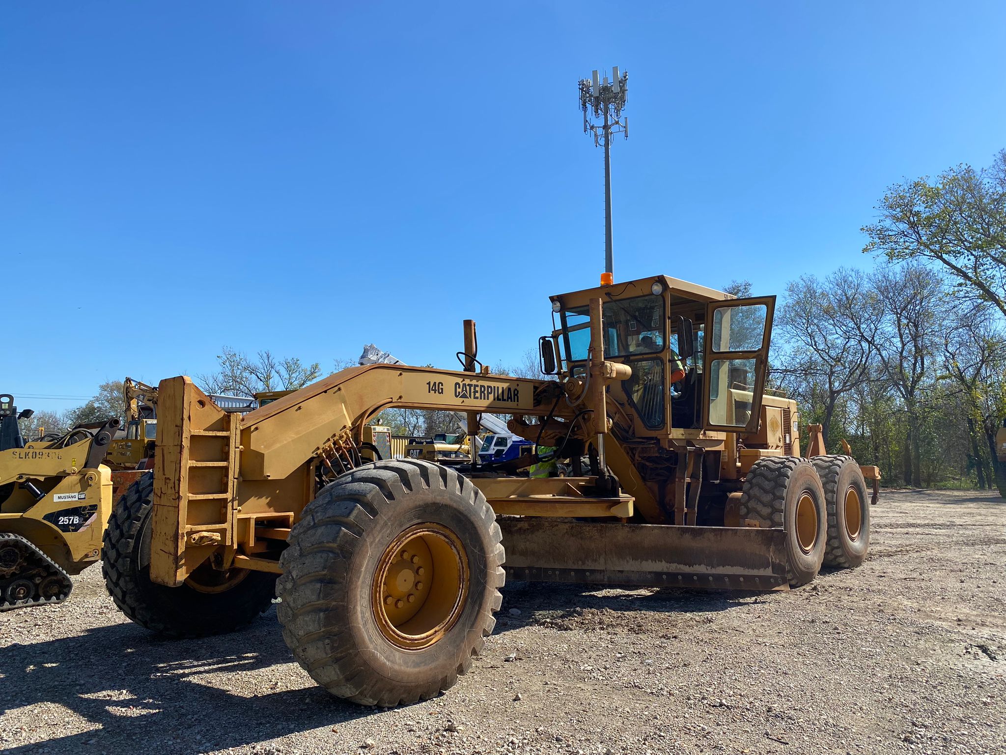 1990 CAT 14G Motor Grader