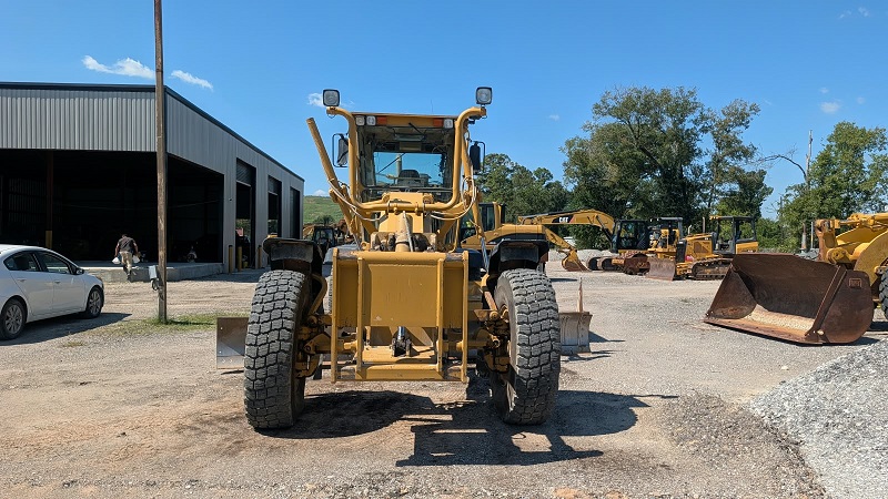 1999 Caterpillar 140H Motor Grader Front Axle and Steering Mechanism
