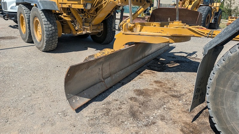 1999 Caterpillar 140H Motor Grader Circle Drive and Moldboard Blade Mounting Bracket