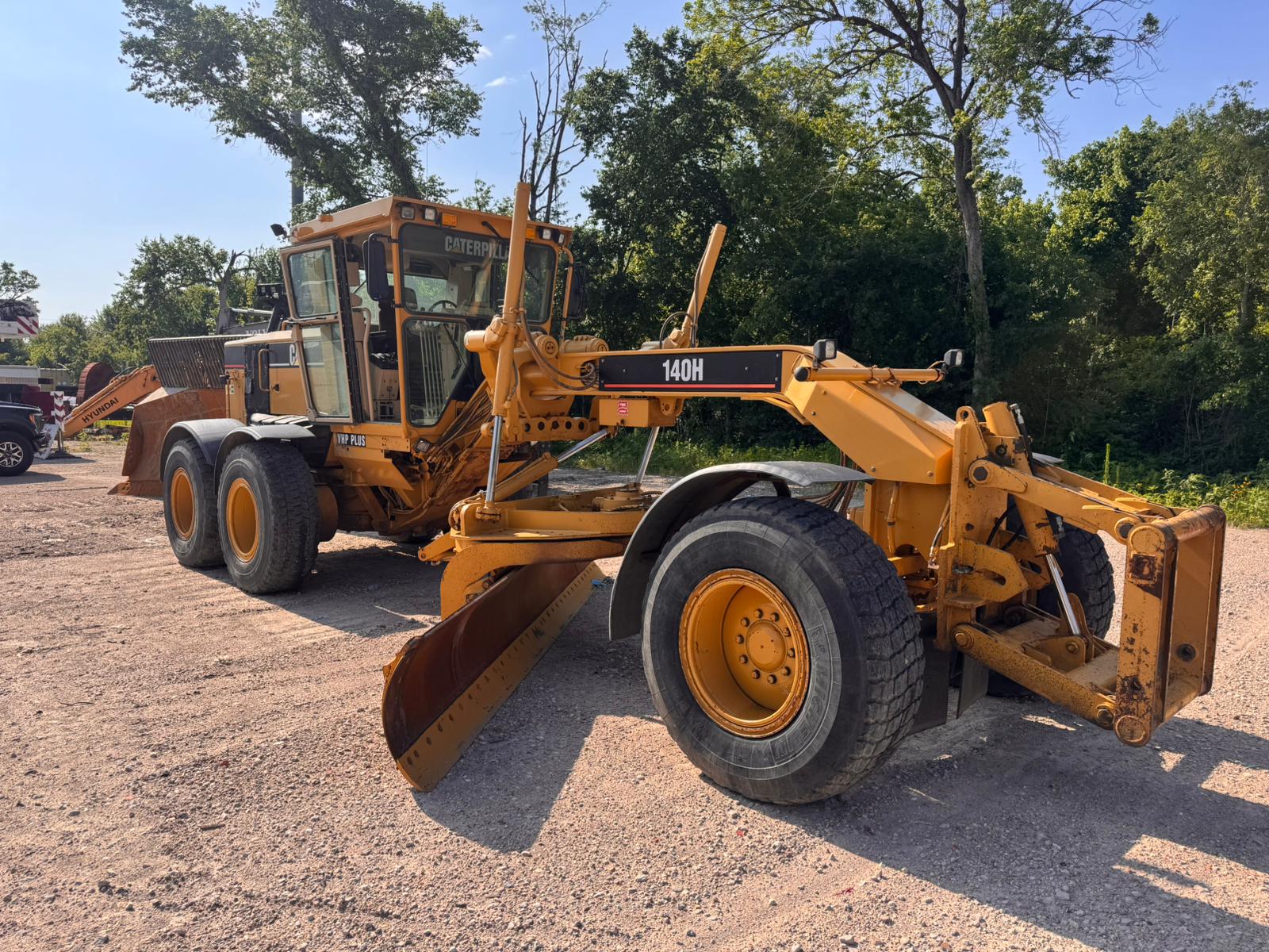 2005 CAT 140H - Motor Grader