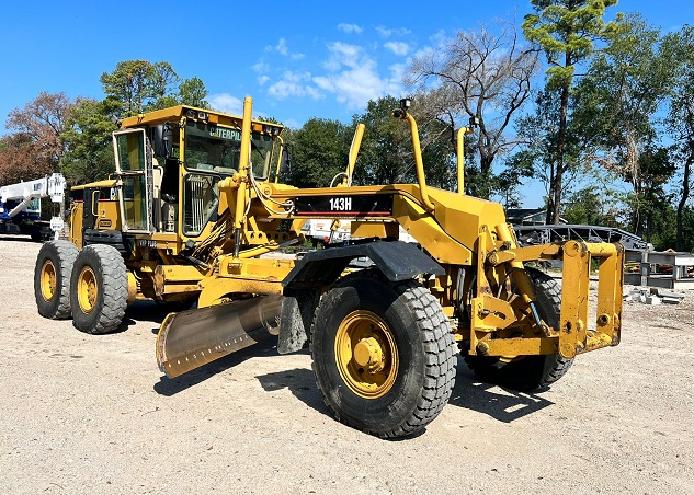 2007 CAT 143H VHP