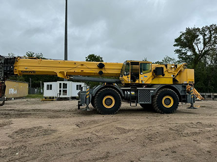 2007 Grove RT890E Rough Terrain Crane