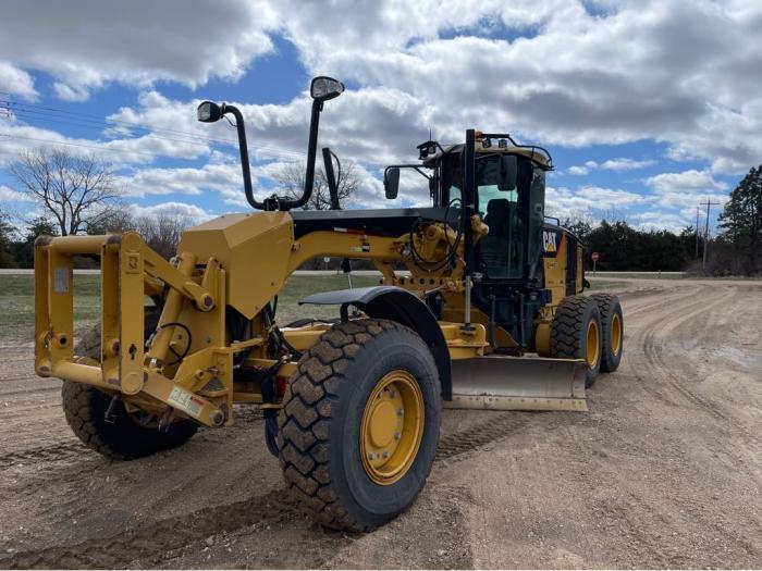 2011 CAT 140M Motor Grader