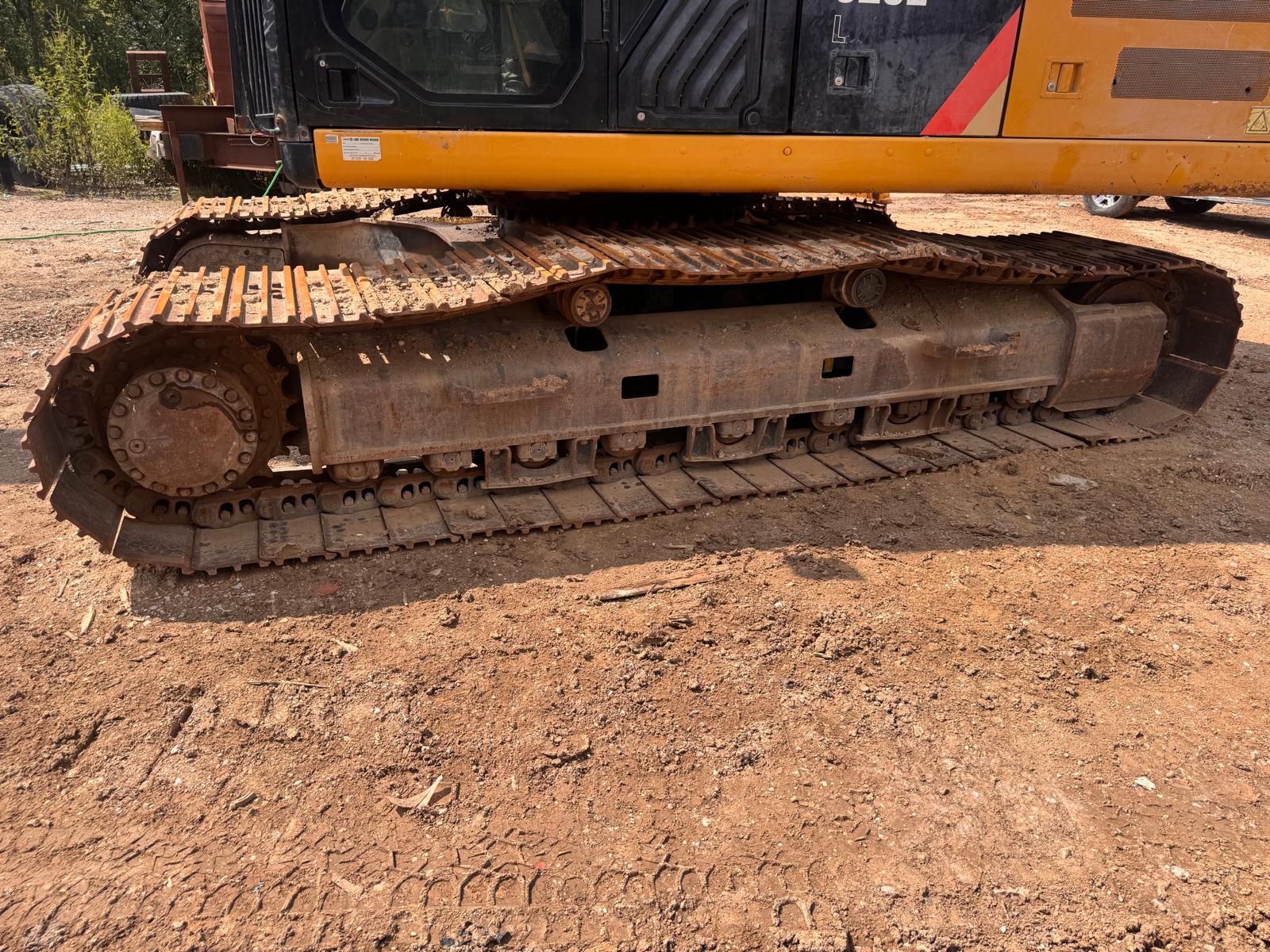 2014 Caterpillar 329EL Undercarriage Track Assembly