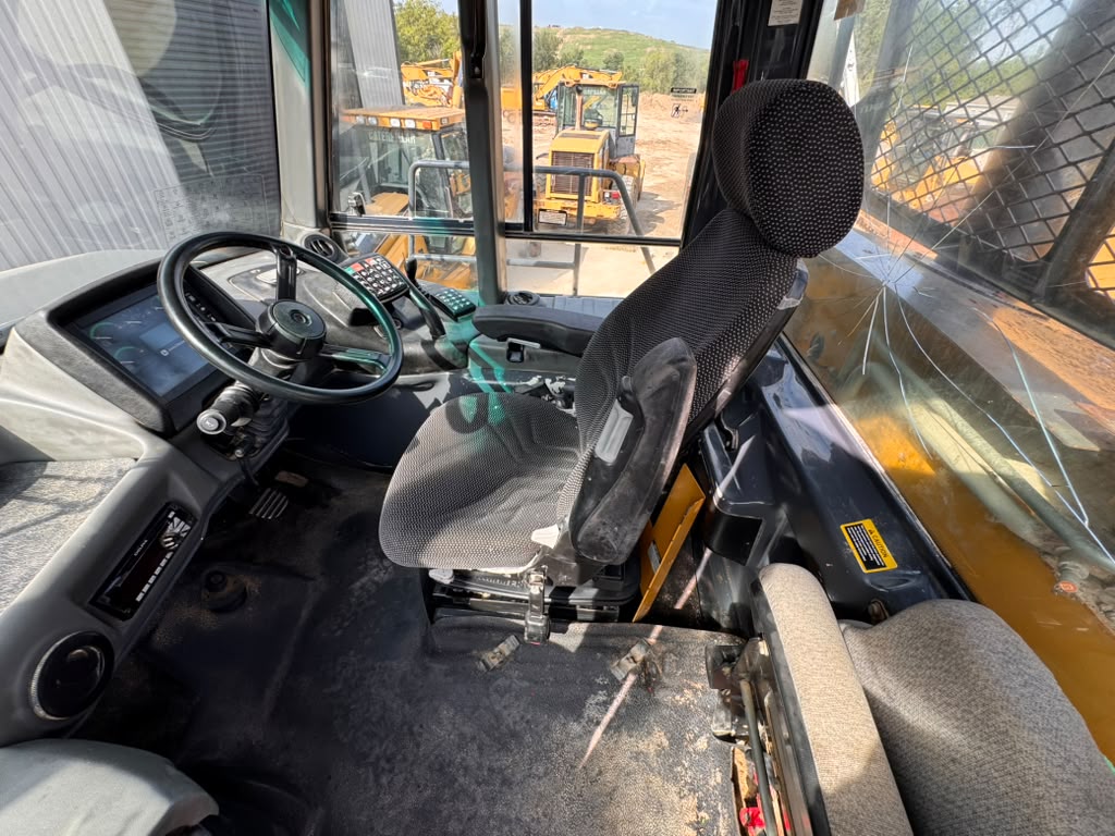 John Deere 410E Articulated Dump Truck Operator Seat Cushion