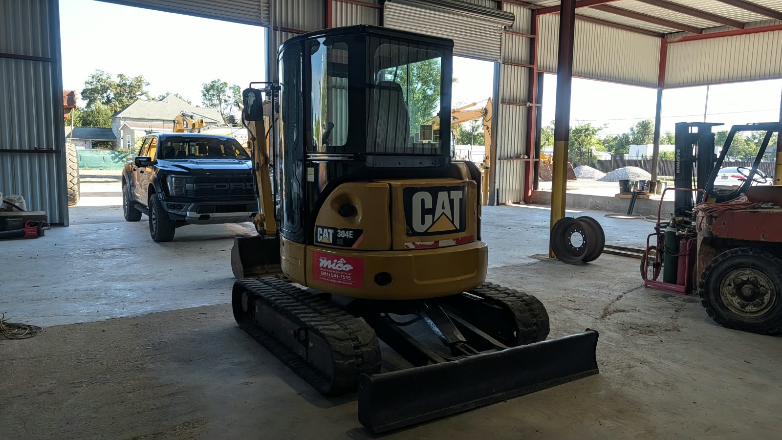 2015 Caterpillar 304E CR Mini Excavator Enclosed Cab