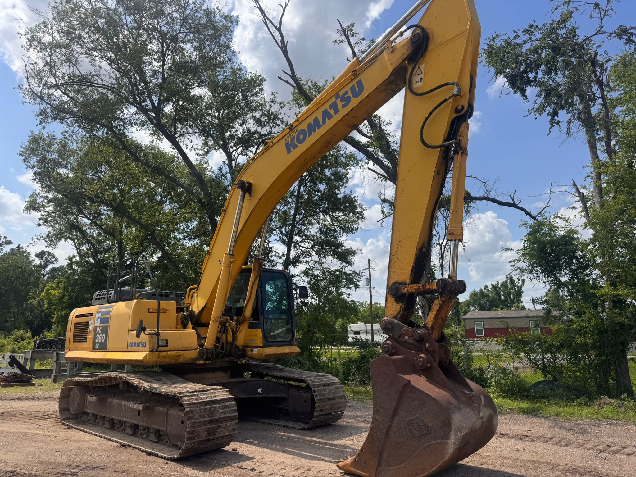 2012 Komatsu PC360LC-10 - Track Excavator