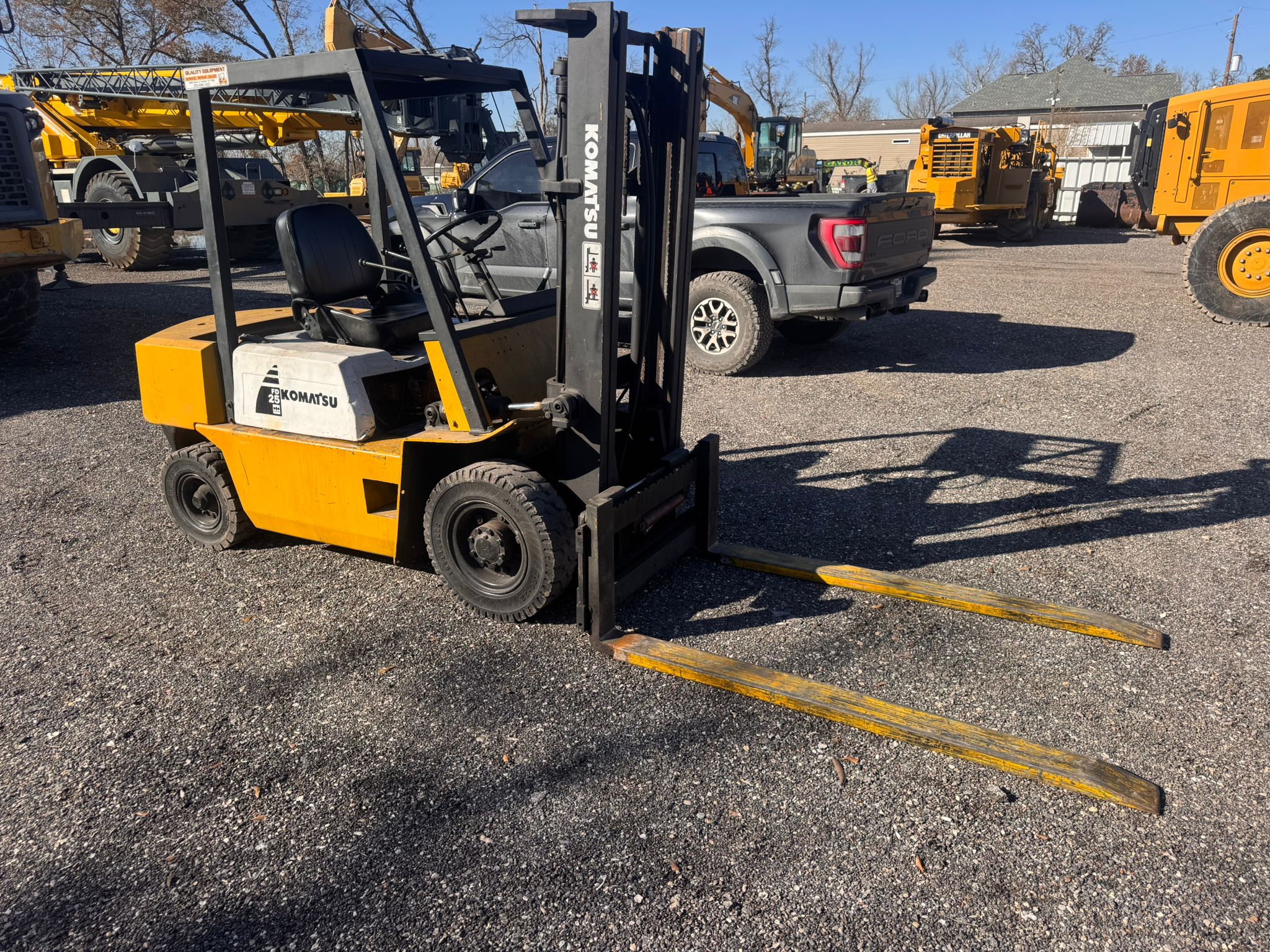 2003 Komatsu FD25-10 - Forklift