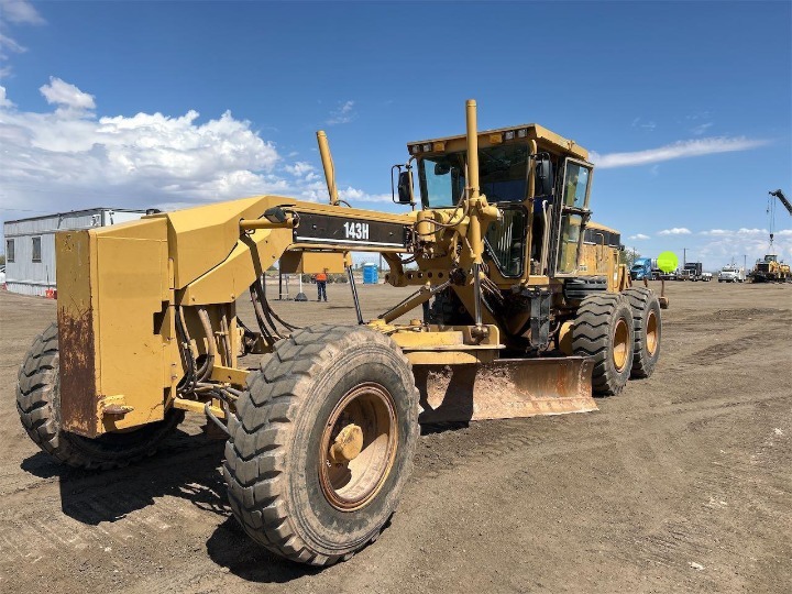 2005 Caterpillar 143H Motor Grader