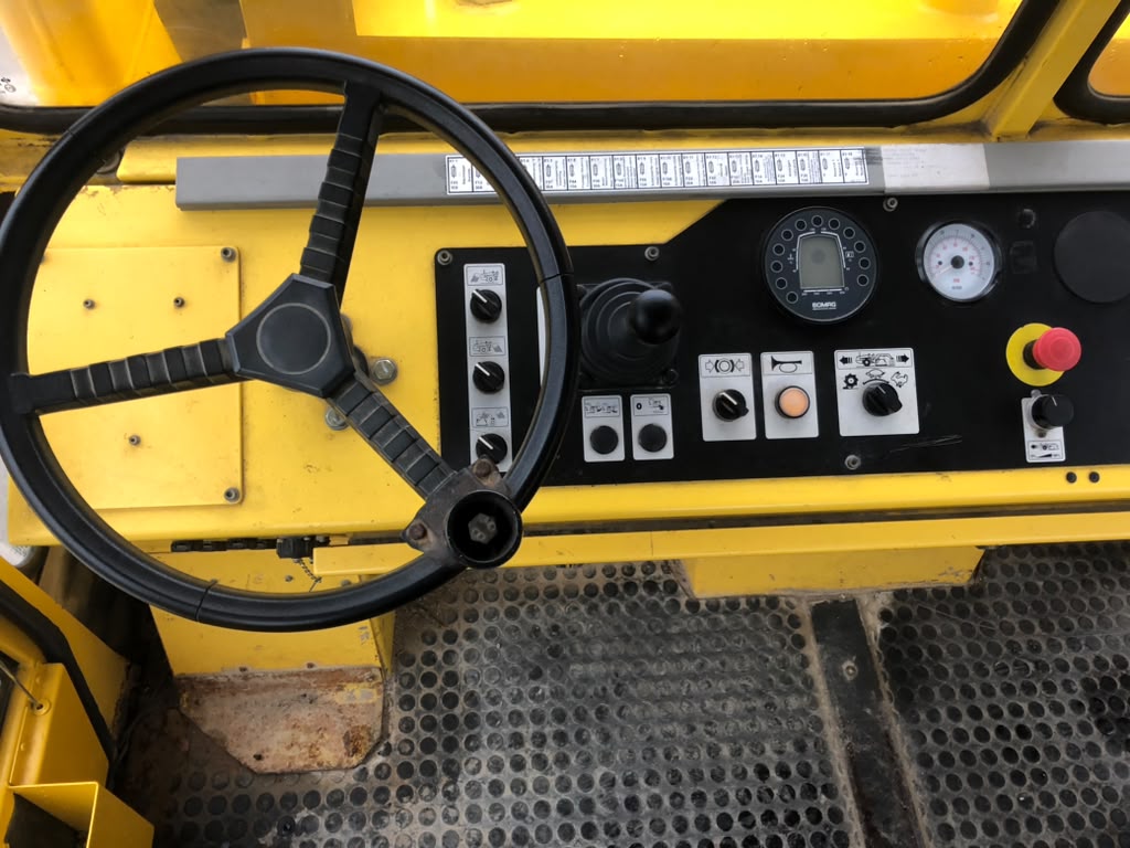 Gallery Image 14