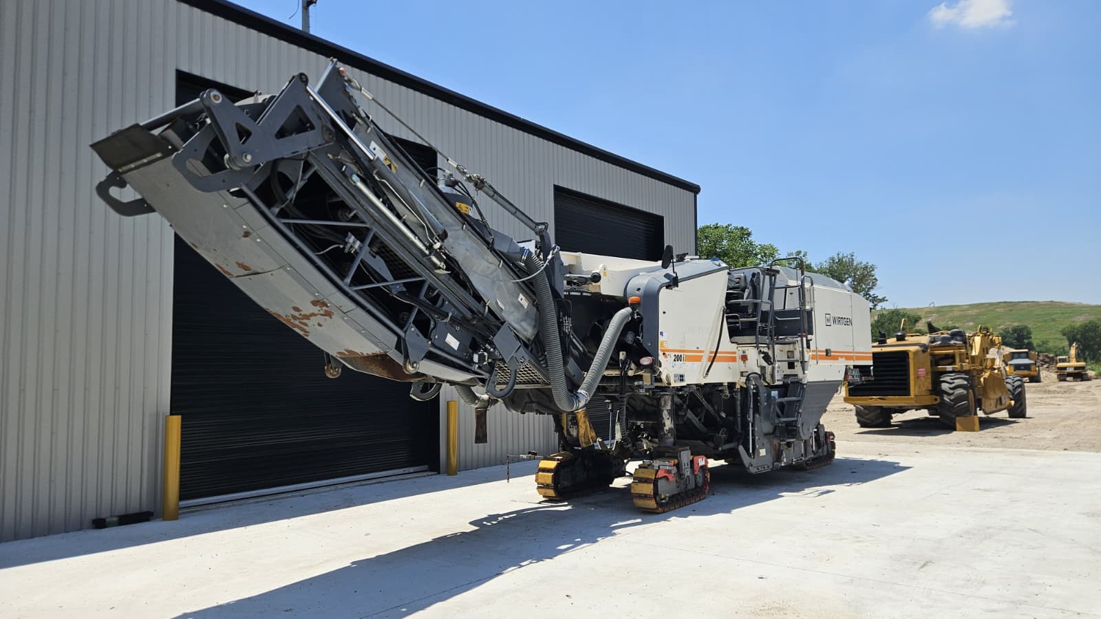 2016 WIRTGEN W200I